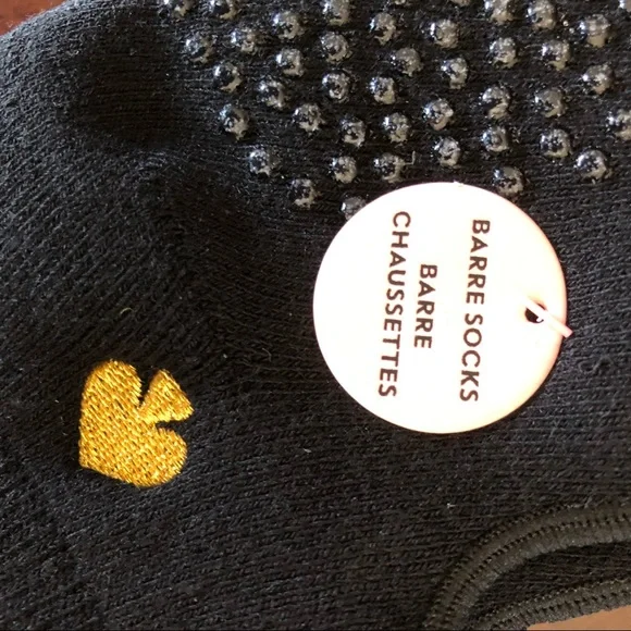 NWT Kate Spade 2 pair anti-slip grip no slow black barre socks - Picture 3 of 7